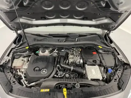 Photo 19 Mercedes GLA  250 e 8G-DCT