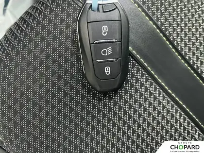 Photo 11 Peugeot 208  Electrique 50 kWh 136ch