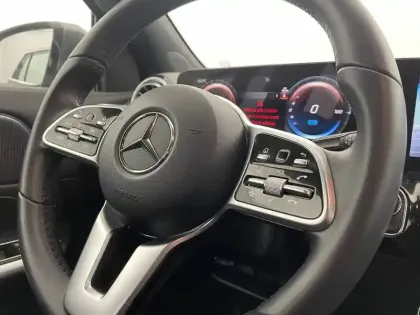 Photo 23 Mercedes EQA  250+