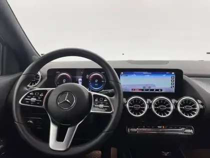 Photo 21 Mercedes EQA  250+