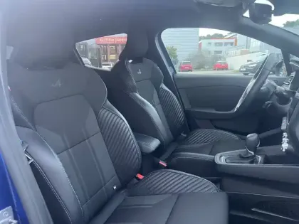 Photo 13 Renault Clio Gén. V (BJA) Ph2 esprit Alpine 5