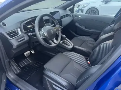 Photo 28 Renault Clio Gén. V (BJA) Ph2 esprit Alpine 5