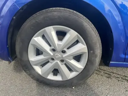 Photo 10 Dacia Sandero  SCe 65 - 22