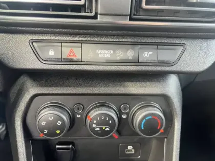 Photo 43 Dacia Sandero  SCe 65 - 22