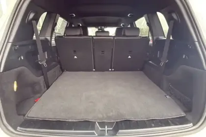 Photo 8 Mercedes GLB  200 d 8G-DCT