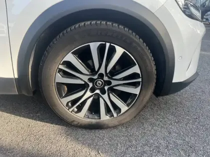 Photo 13 Renault Captur  TCe 140 EDC FAP - 21