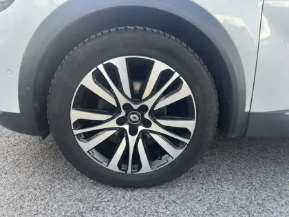 Photo 10 Renault Captur  TCe 140 EDC FAP - 21