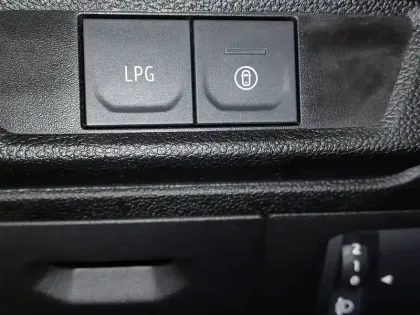 Photo 30 Dacia Sandero  ECO-G 100 GSR2