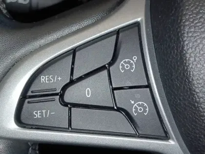 Photo 33 Dacia Sandero  ECO-G 100 GSR2