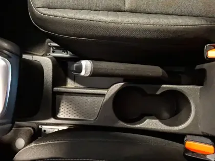 Photo 30 Renault Captur  TCe 90 - 21