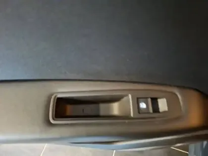 Photo 17 Renault Captur  TCe 90 - 21