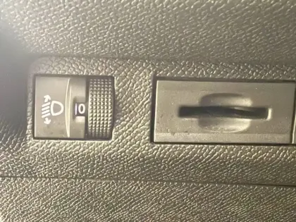 Photo 31 Peugeot 308  PureTech 130ch S&S EAT8