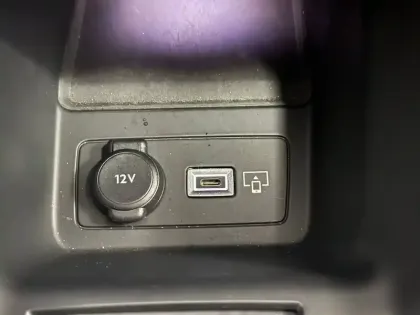 Photo 43 Peugeot 308  PureTech 130ch S&S EAT8