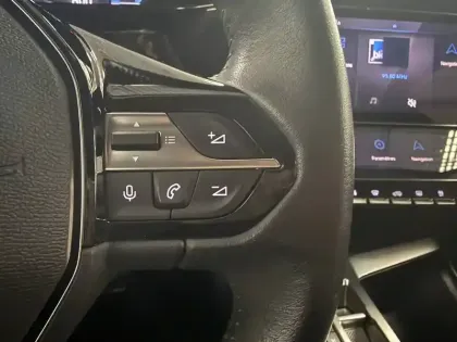 Photo 67 Peugeot 308 Gén. III Ph1 Allure Pack 5