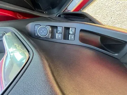 Photo 20 Ford Fiesta Gén. V Ph1 Base 5