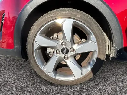 Photo 8 Ford Fiesta Gén. V Ph1 Base 5