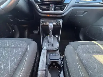 Photo 12 Ford Fiesta Gén. V Ph1 Base 5