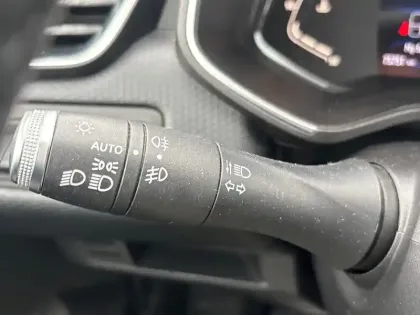 Photo 22 Renault Clio  TCe 100