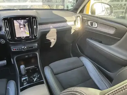 Photo 12 Volvo Xc40  D3 AdBlue 150 ch Geartronic 8