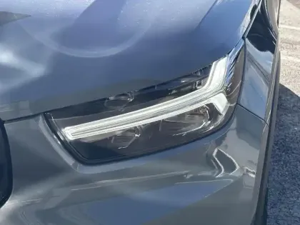 Photo 5 Volvo Xc40  D3 AdBlue 150 ch Geartronic 8