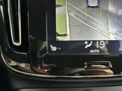 Photo 29 Volvo Xc40  D3 AdBlue 150 ch Geartronic 8