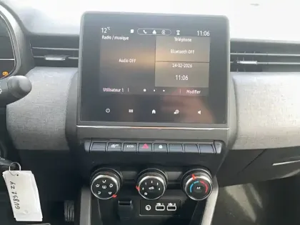 Photo 10 Renault Clio  TCe 90