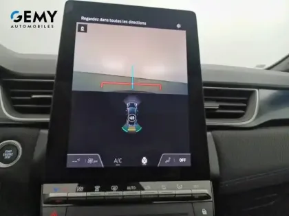 Photo 15 Renault Captur  E-Tech full hybrid 145 ch