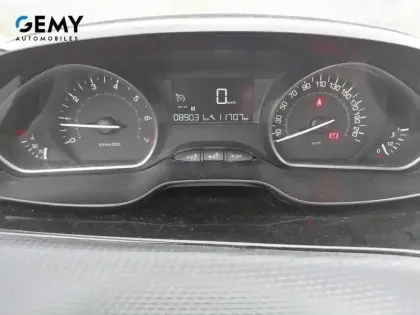 Photo 12 Peugeot 208  1.2 PureTech 82ch BVM5