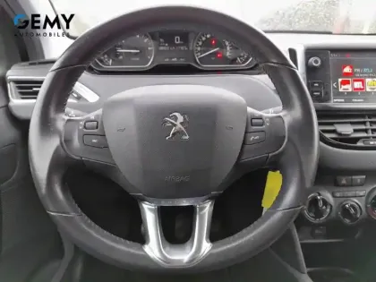 Photo 14 Peugeot 208  1.2 PureTech 82ch BVM5
