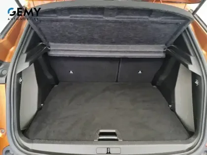 Photo 5 Peugeot 2008  BlueHDi 100 S&S BVM6