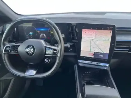 Photo 6 Renault Austral  E-Tech hybrid 200