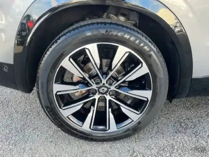 Photo 33 Renault Austral  E-Tech hybrid 200