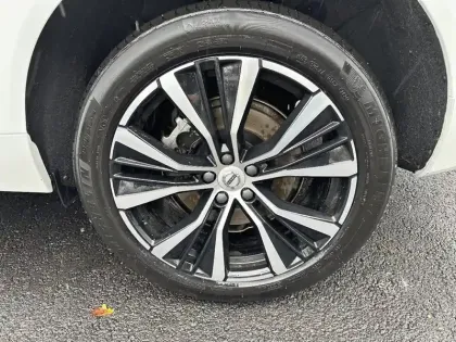 Photo 8 Volvo Xc60  B4 197 ch Geartronic 8