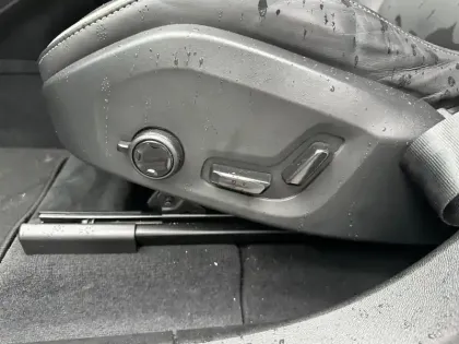 Photo 10 Volvo Xc60  B4 197 ch Geartronic 8