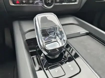 Photo 23 Volvo Xc60  B4 197 ch Geartronic 8