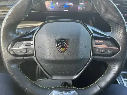 Photo 19 Peugeot 308  PHEV 180 e-EAT8