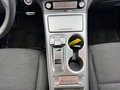 Photo 12 Hyundai Kona  Electrique 39 kWh - 136 ch