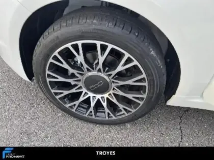 Photo 8 Fiat 500 C 1.0 70 ch Hybride BSG S/S Dolcevita Special Edition