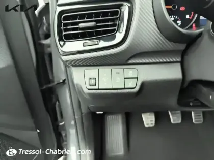 Photo 16 Kia Stonic  1.0 T-GDi 120 ch MHEV BVM6 GT Line