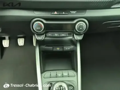 Photo 12 Kia Stonic  1.0 T-GDi 120 ch MHEV BVM6 GT Line