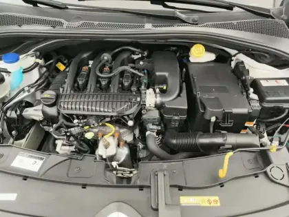 Photo 6 Citroën C3  PureTech 83 S&S BVM5 Shine