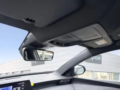 Photo 27 Peugeot 5008  Hybrid 145 e-DCS6 Allure