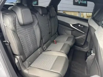 Photo 22 Peugeot 5008  Hybrid 145 e-DCS6 Allure