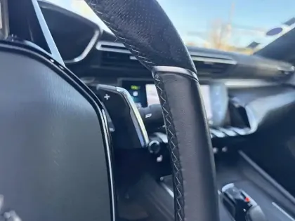 Photo 17 Peugeot 508  Hybrid 225 e-EAT8 GT