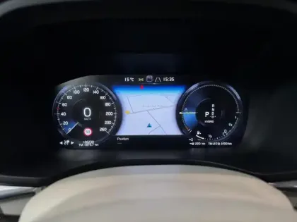 Photo 8 Volvo Xc60  T6 Recharge AWD 253 ch + 87 ch Geartronic 8 Inscription Luxe