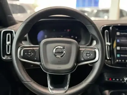 Photo 19 Volvo Xc40  B3 163 ch DCT7 Plus