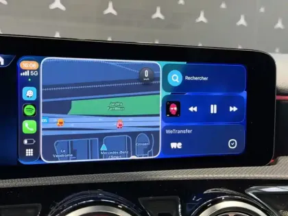 Photo 18 Mercedes Classe A 200 d AMG Line