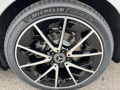 Photo 5 Mercedes CLA  200 AMG Line