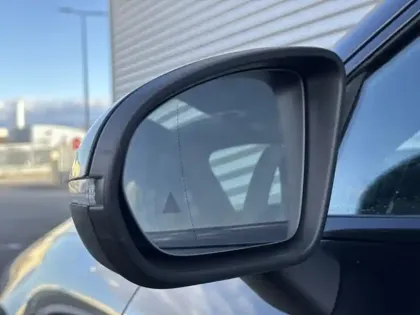 Photo 12 Mercedes CLA  200 d Coupé AMG Line