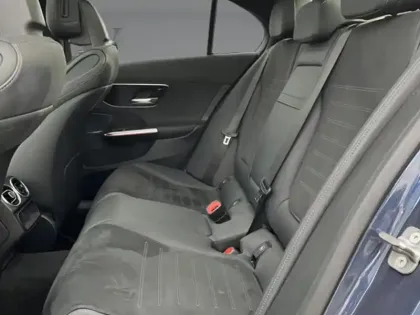 Photo 18 Mercedes Classe C  220 d Berline AMG Lin